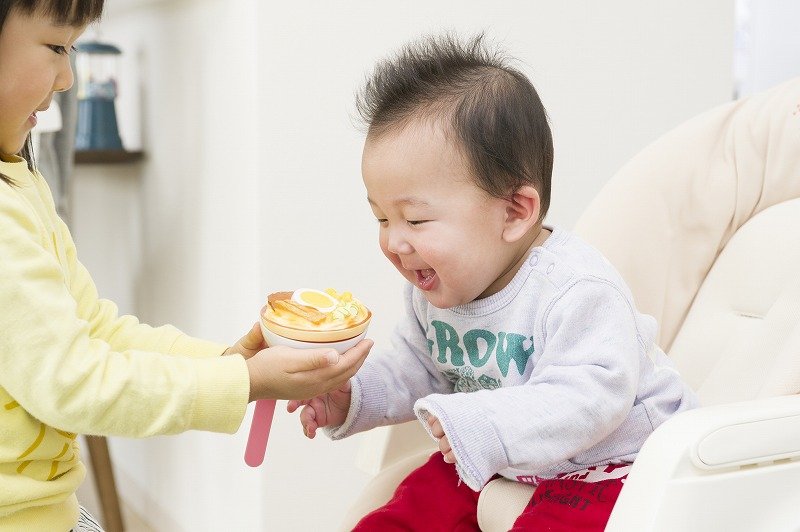 8ヶ月のご長男。取材中、一度も泣かずにニコニコでした