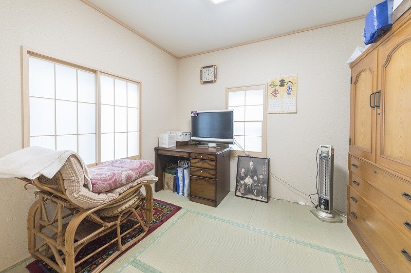 1階の和室は、ご主人の部屋として使われています