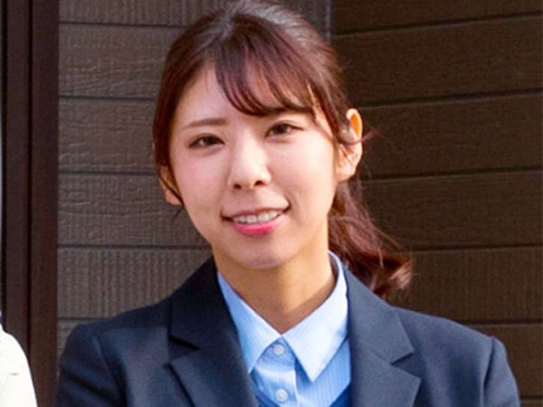 担当 草野