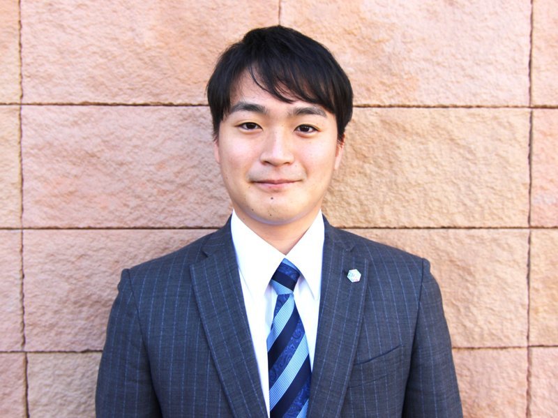 担当 倉田
