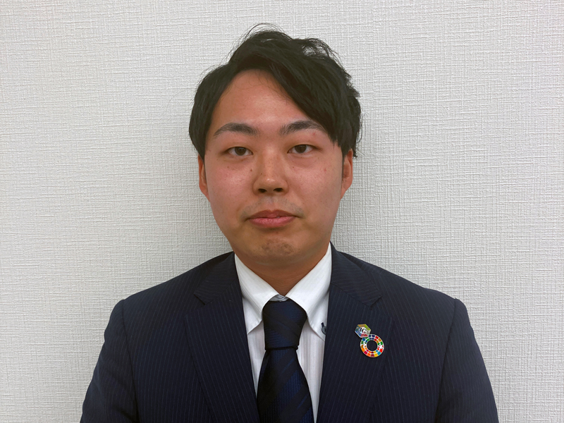 担当 佐野