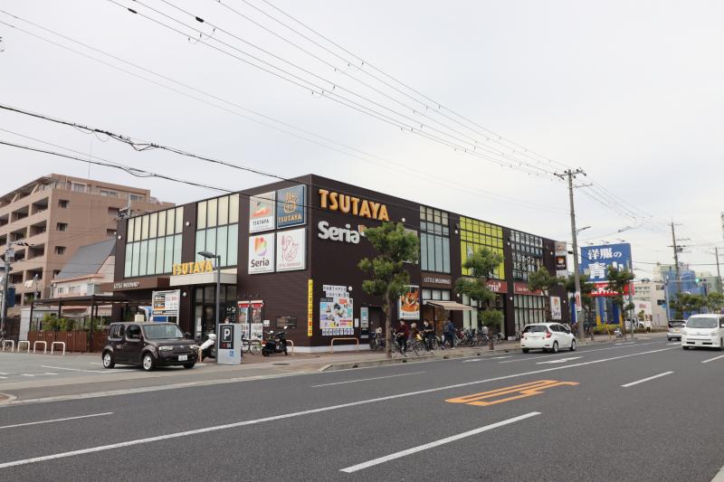 TUTAYA西宮市薬師店