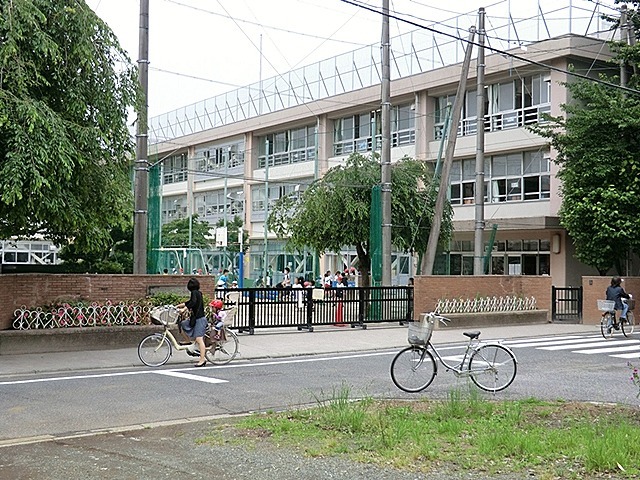 練馬区立石神井台小学校