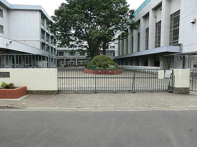 練馬区立関中学校