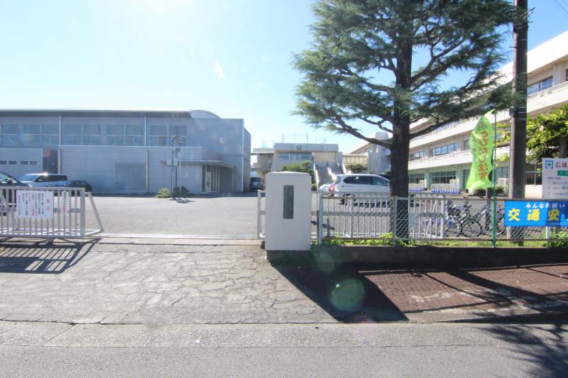 大井小学校