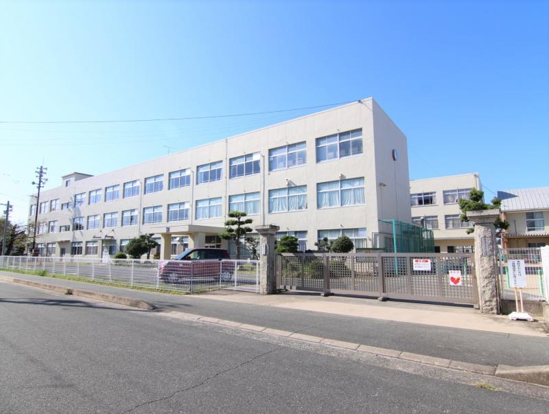 牛川小学校