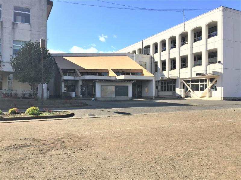 北小学校