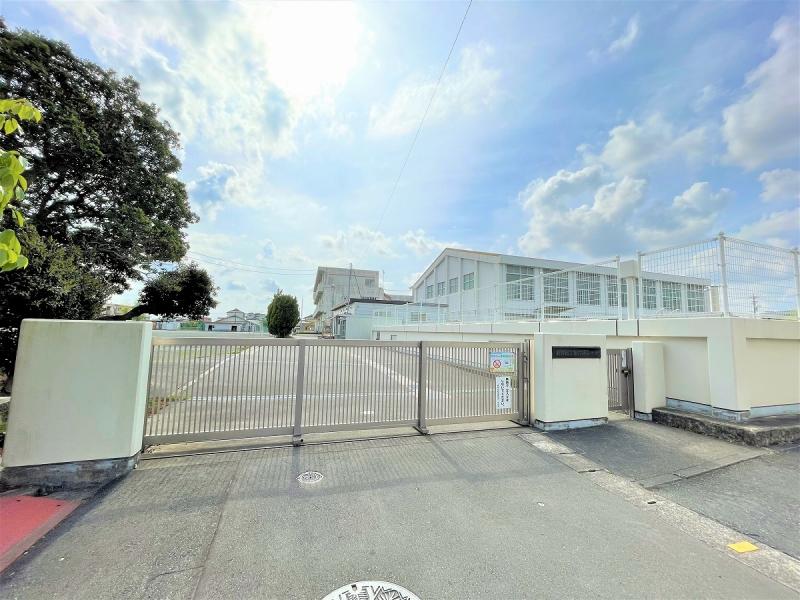 袋井市立西小学校