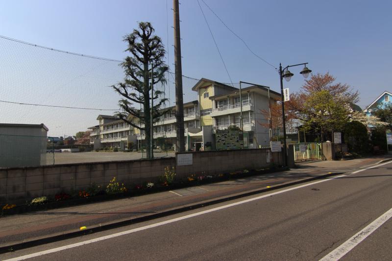 倉賀野小学校