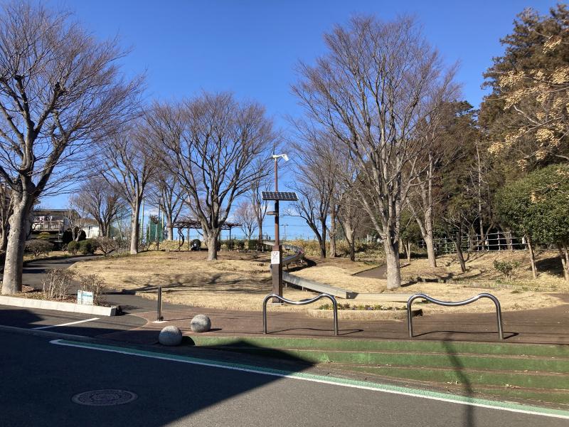 綾西公園