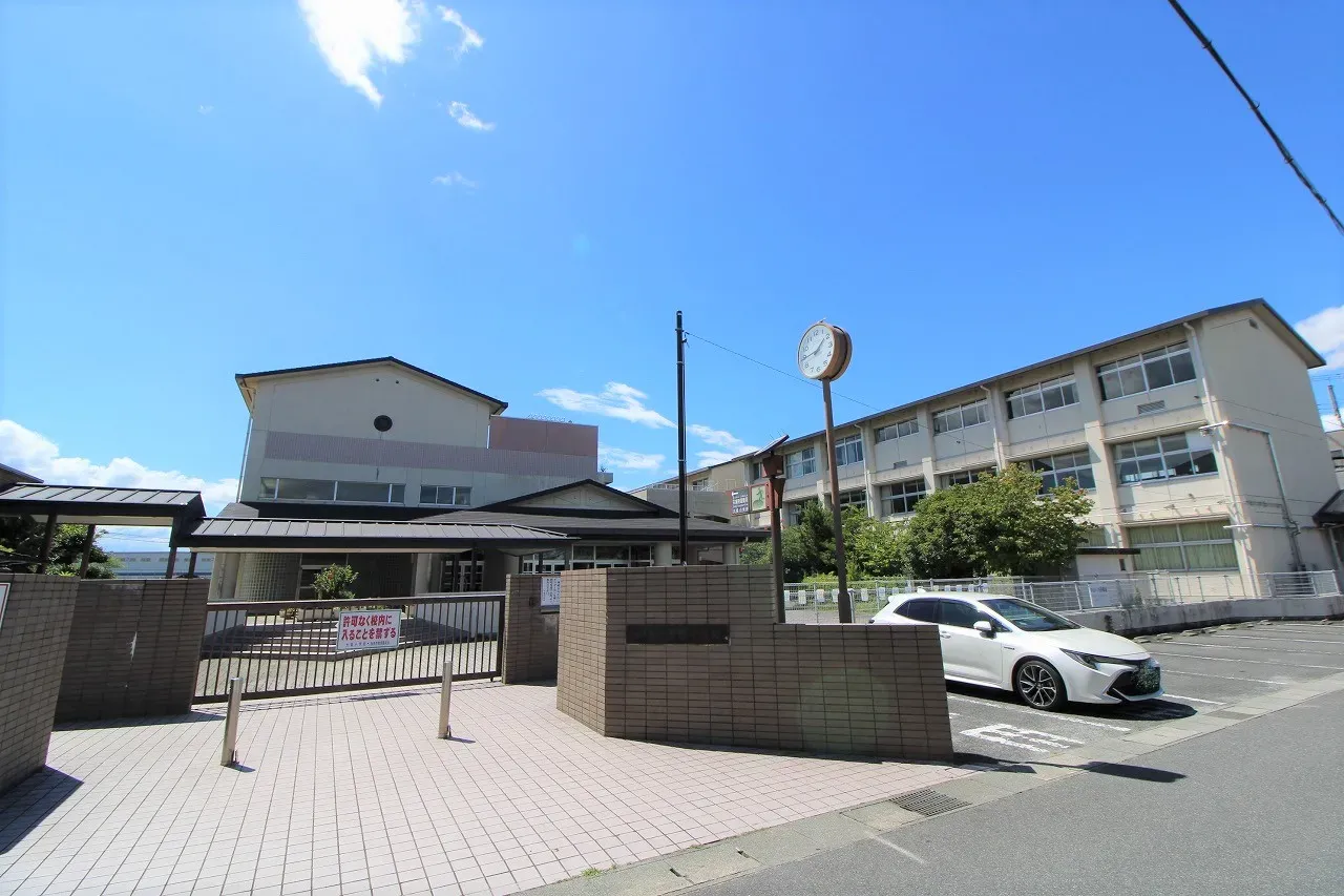 桜井市立大福小学校