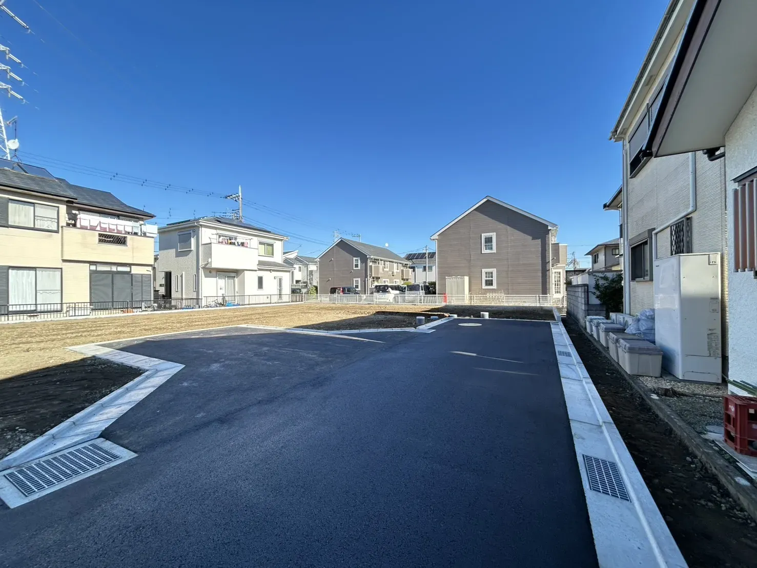販売現地