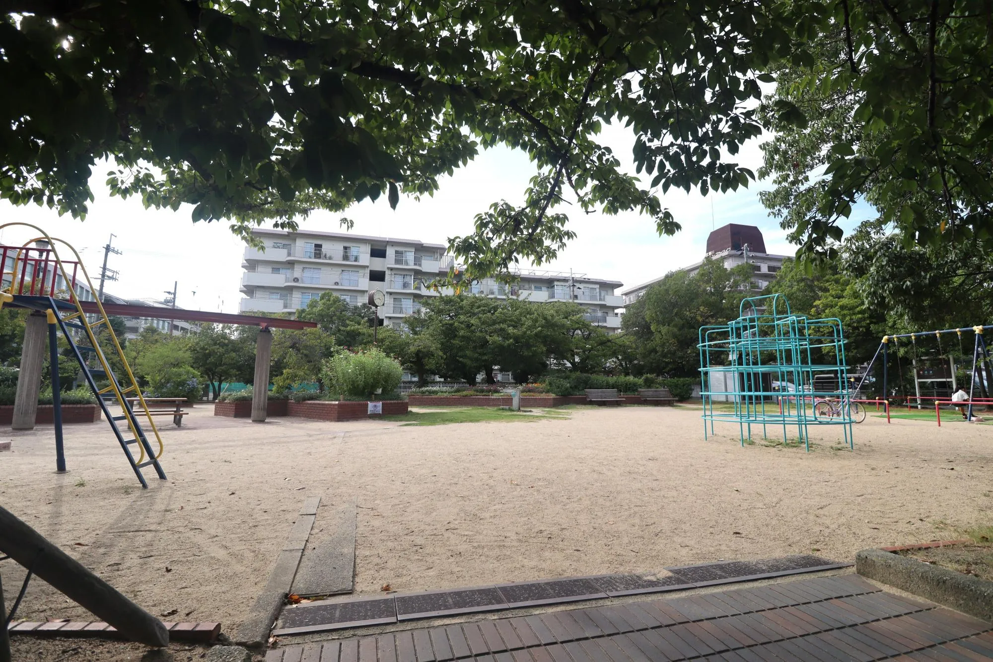 東鳴尾公園