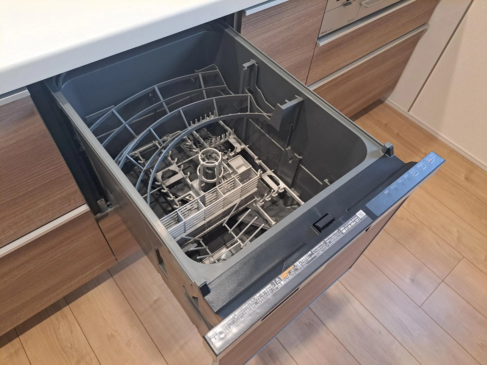 【食洗機/1号棟】お忙しい奥様に人気のビルトインタイプの食洗器☆