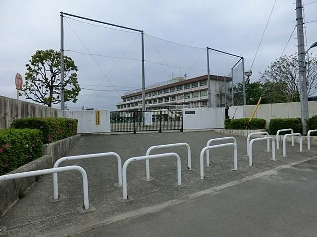 市立稲城第三中学校