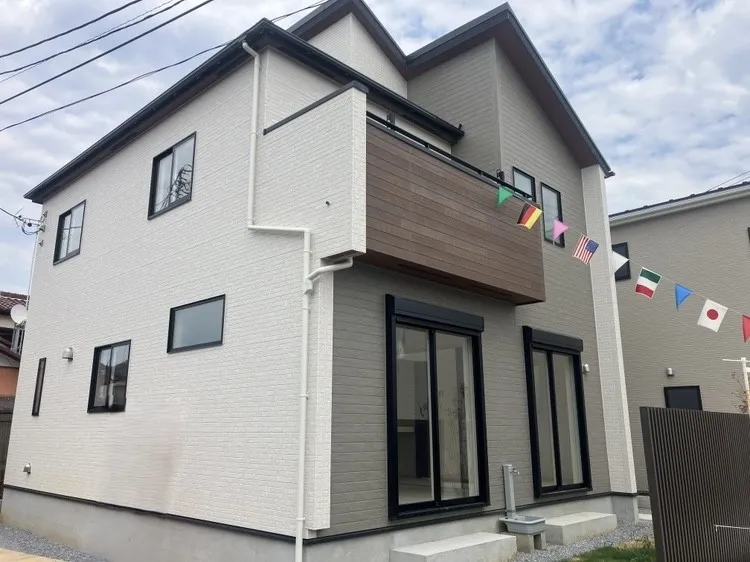 【外観】新築一戸建て 家族の笑い声が自然と生まれます!