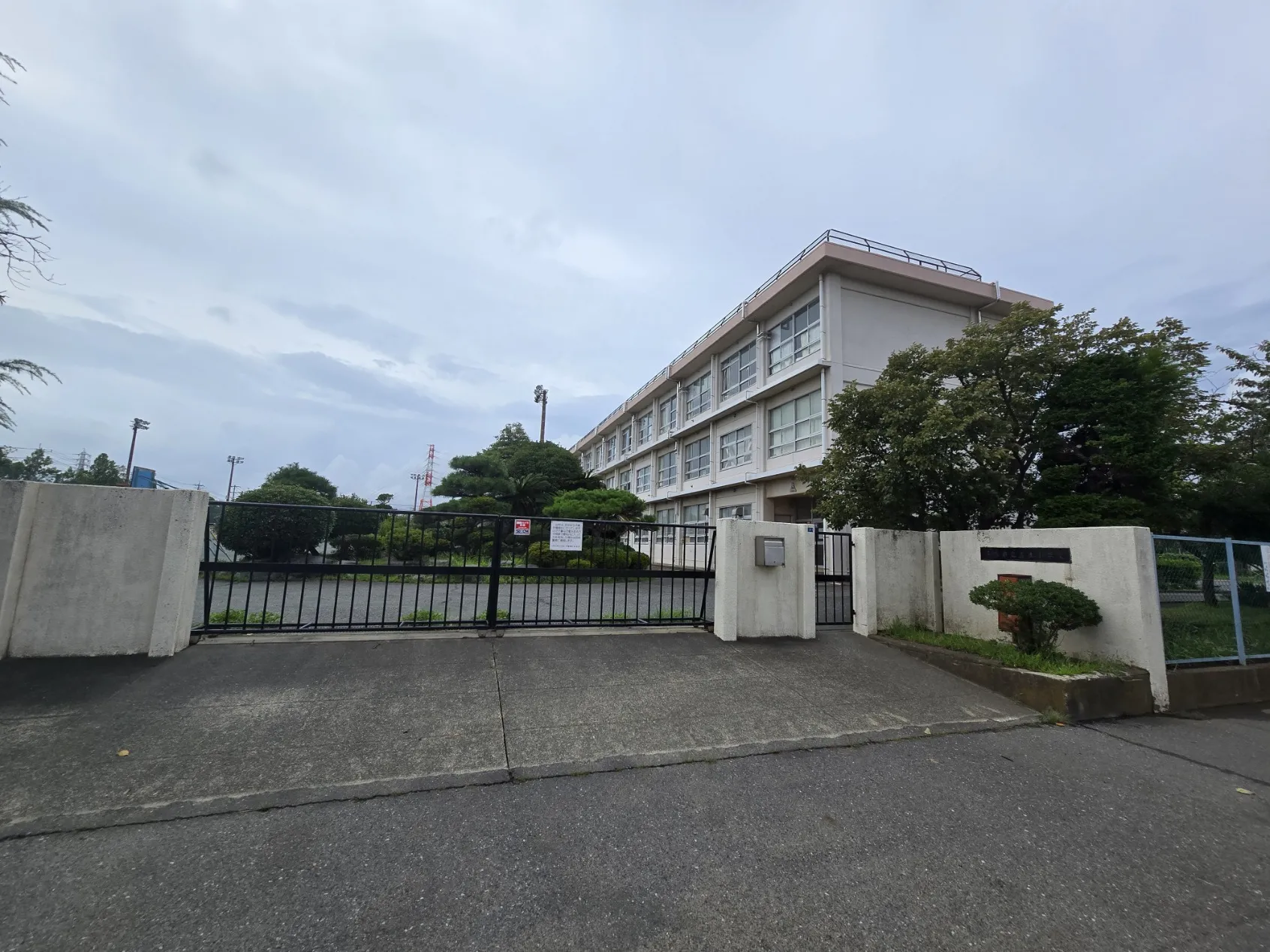 真土小学校