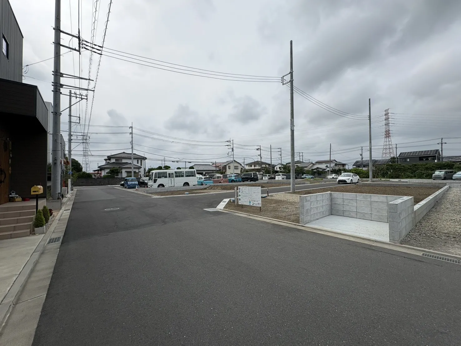 販売現地