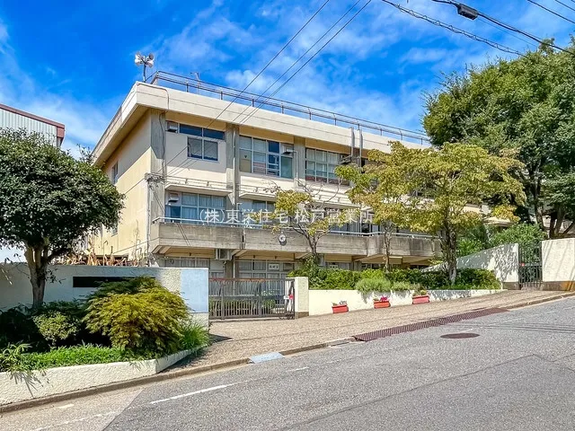松戸市立根木内中学校