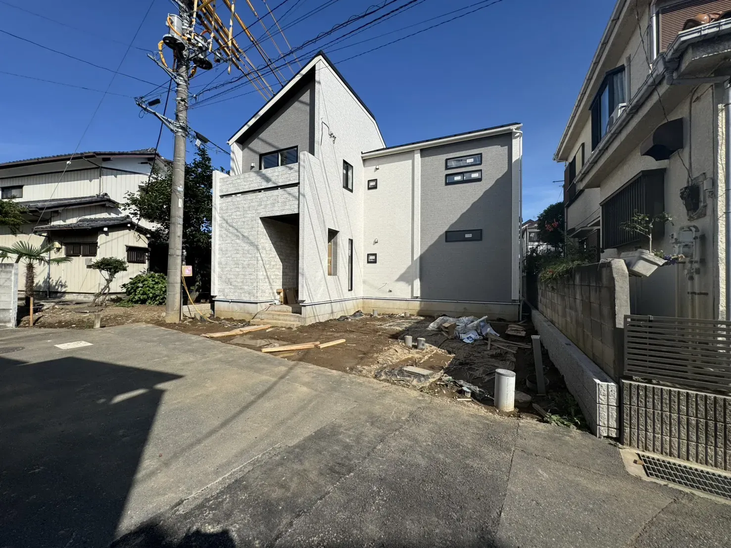 前面道路含む現地写真