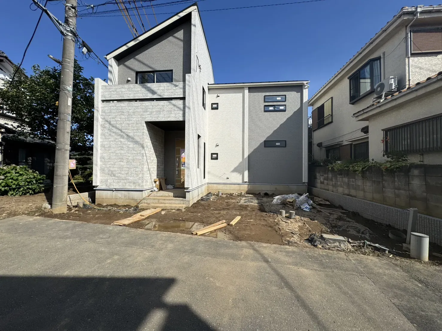前面道路含む現地写真