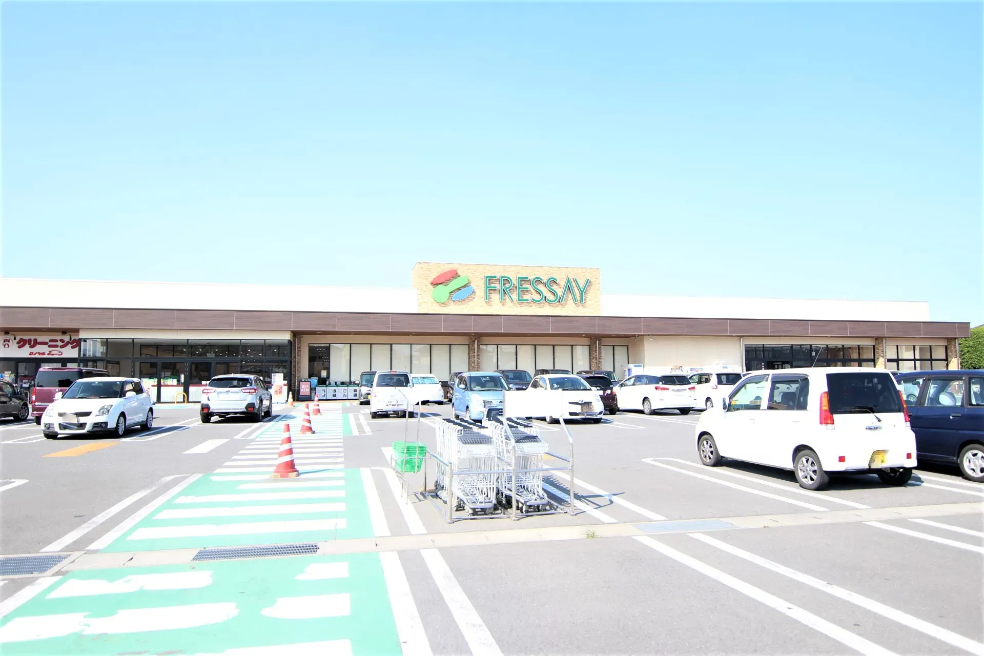 フレッセイ新町店