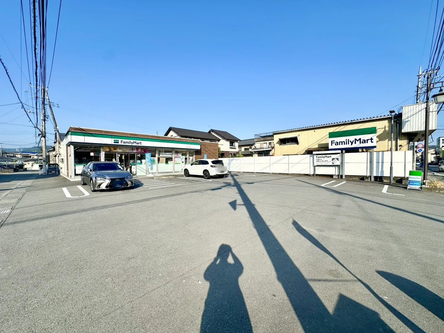 ファミリーマート韮山中條店