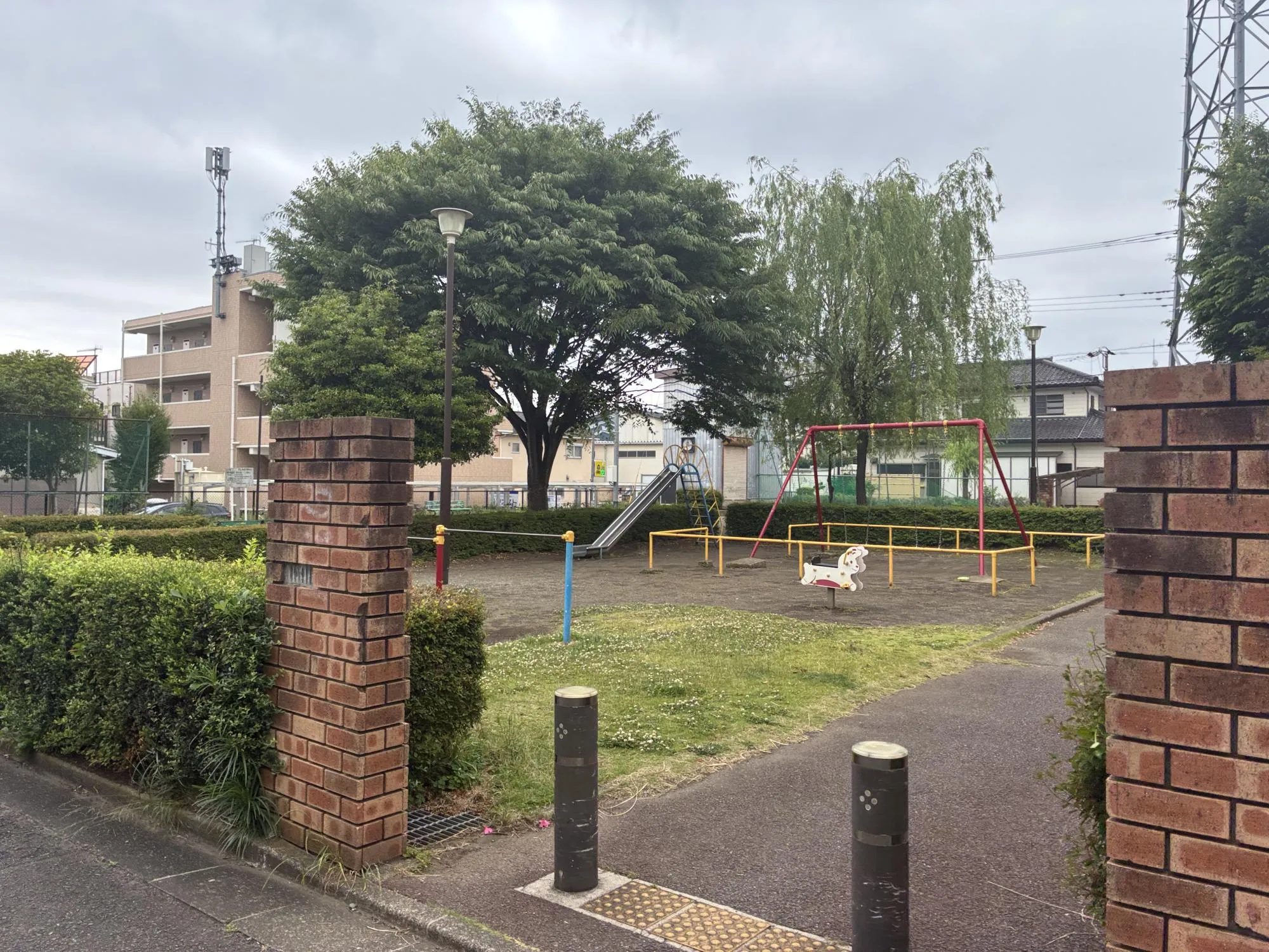 やなぎちょう公園