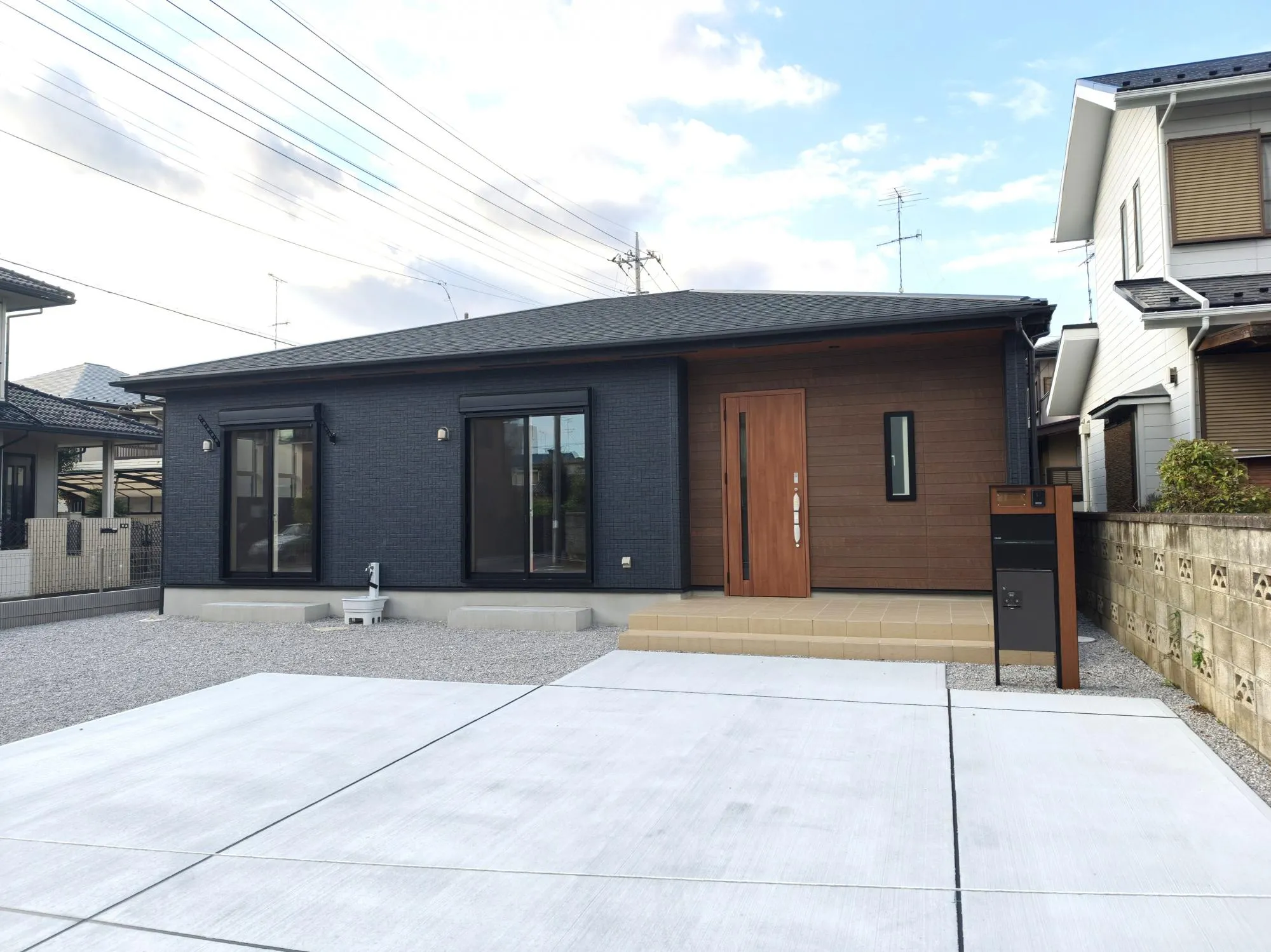 ブルーミングガーデン 熊谷市拾六間1棟-長期優良住宅-