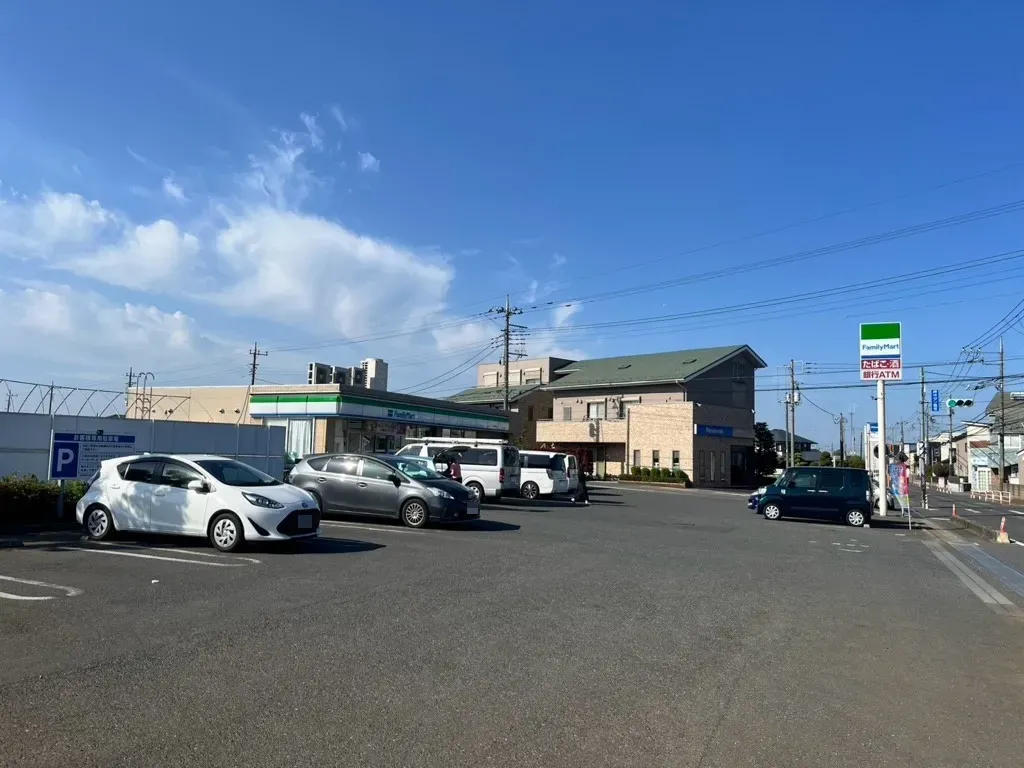 ファミリーマート狭山水野店