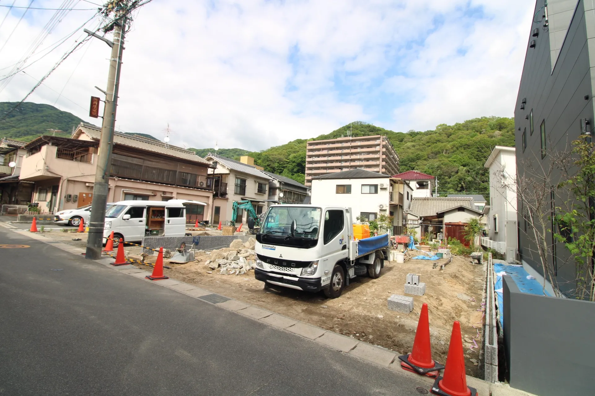 前面道路から見た宅地
