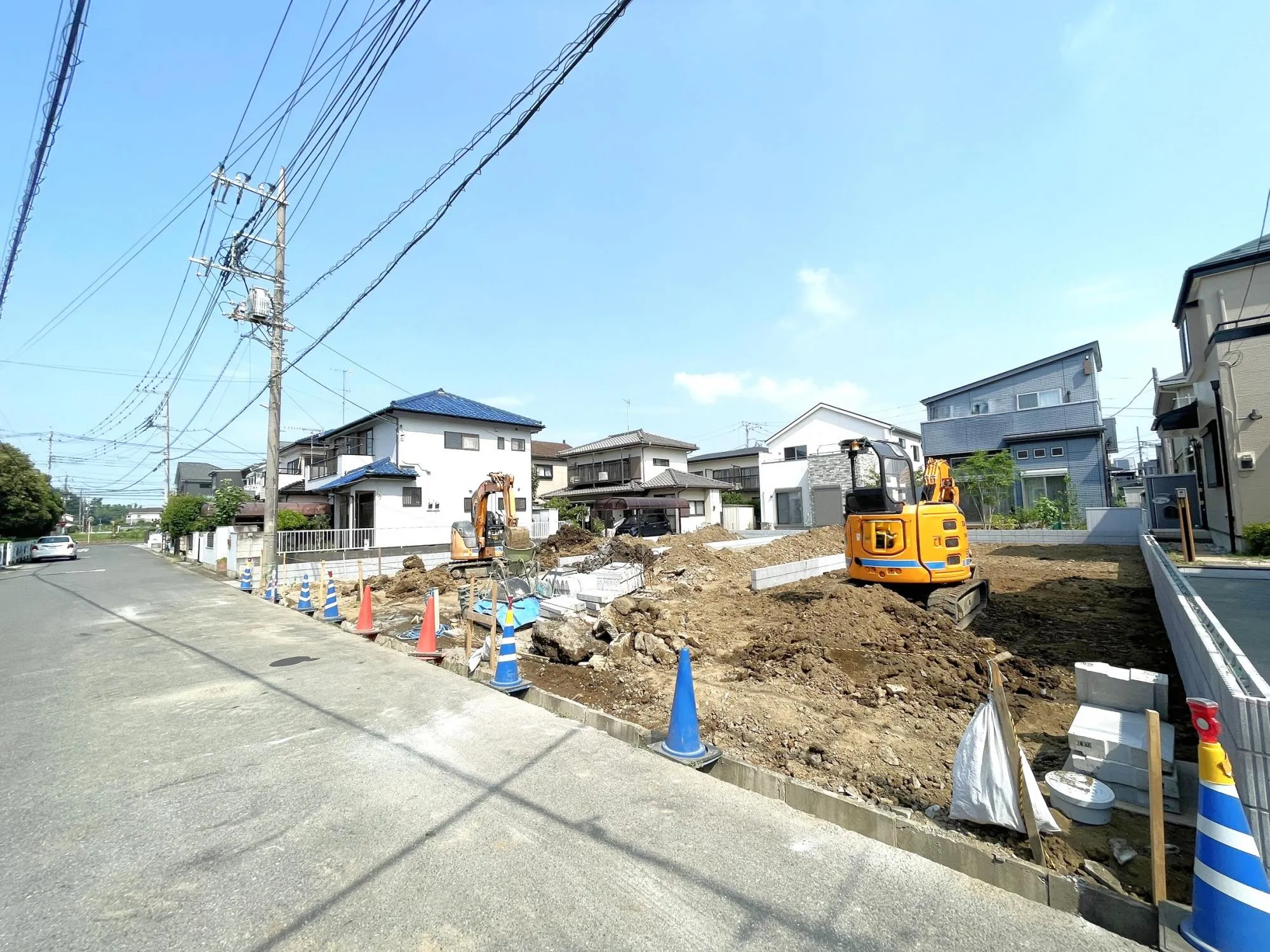 【外観写真】耐震等級3(最高等級)に加え、制震ダンパーを標準装備。繰り返す地震にも配慮した安心の住まいです。