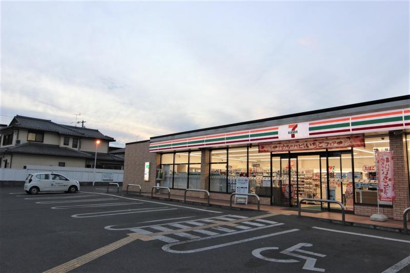 セブンイレブン幸手緑台店
