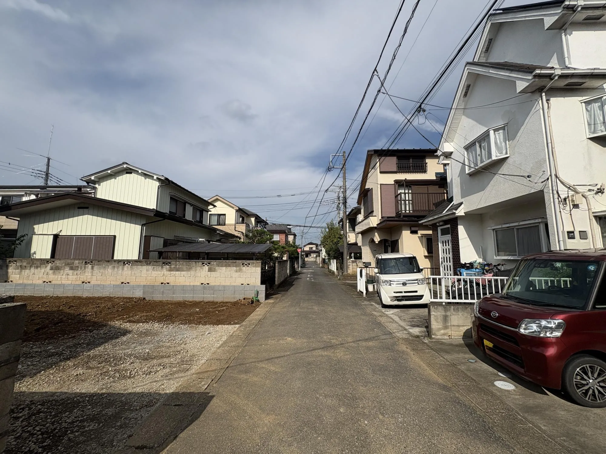 【外観写真】全居室南向き設計。住まい全体に明るい陽光が差し込み、家族みんなが気持ちよく過ごせる空間が広がります。