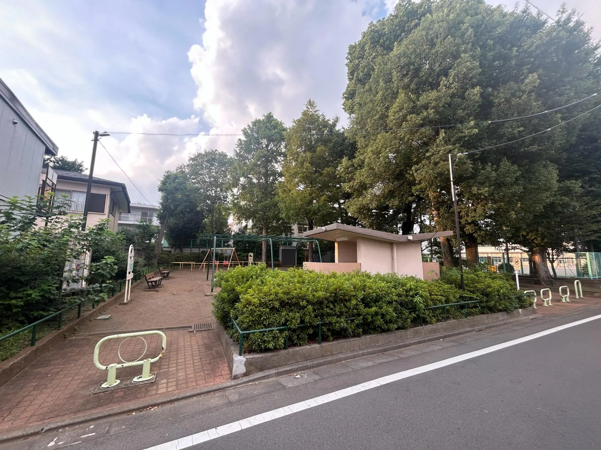 東原公園