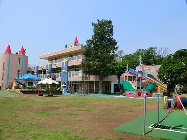 こまどり幼稚園